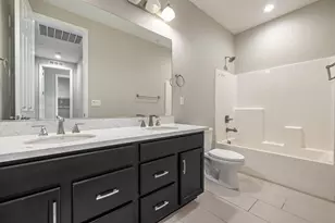 10217 Charles Morris Wy, Elk Grove, CA 95757 - Photo 15