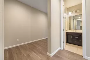 10217 Charles Morris Wy, Elk Grove, CA 95757 - Photo 11