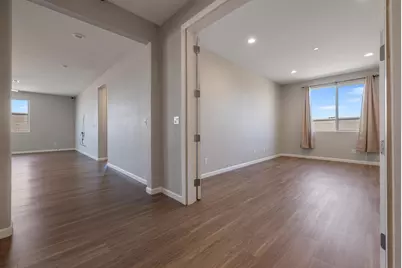 10217 Charles Morris Way, Elk Grove, CA 95757 - Photo 23