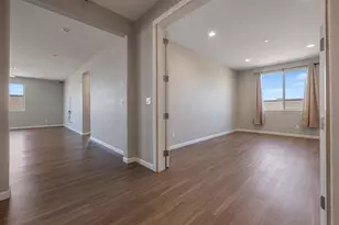 10217 Charles Morris Wy, Elk Grove, CA 95757 - Photo 23