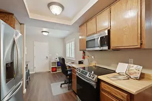 2930 Driftwood Pl, Stockton, CA 95219 - Photo 9