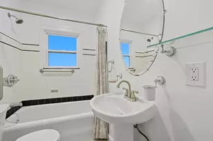 1825 Markham Wy, Sacramento, CA 95818 - Photo 35