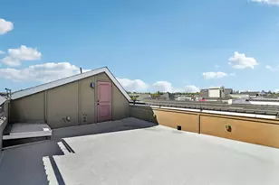 3533 Crocker Dr, Sacramento, CA 95818 - Photo 43