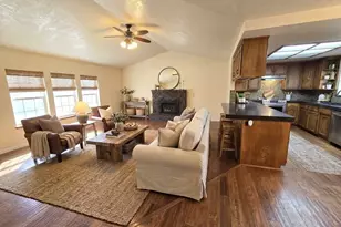 731 Nancy Dr, Ripon, CA 95366 - Photo 3