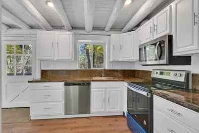 13881 Windwhistle Way, Grass Valley, CA 95949 - Photo 9