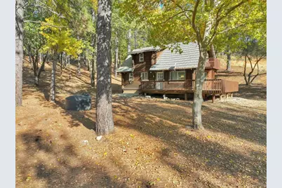 13881 Windwhistle Way, Grass Valley, CA 95949 - Photo 17