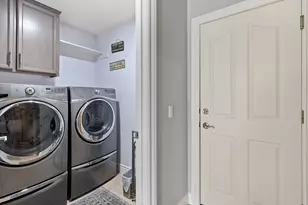 3430 Sierra Meadow Ct, Elk Grove, CA 95758 - Photo 45