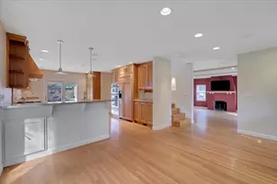 551 Southgate Rd, Sacramento, CA 95815 - Photo 11