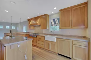 551 Southgate Rd, Sacramento, CA 95815 - Photo 19