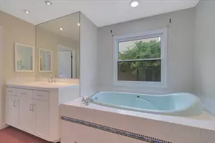 551 Southgate Rd, Sacramento, CA 95815 - Photo 41