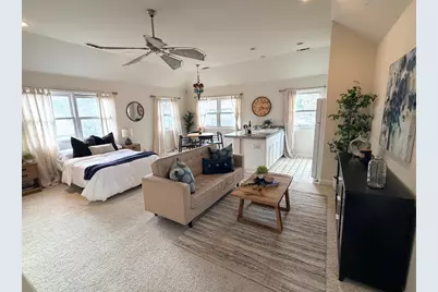 551 Southgate Road, Sacramento, CA 95815 - Photo 51