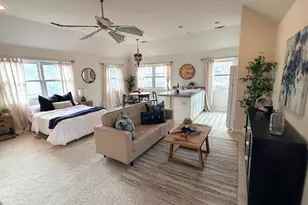 551 Southgate Rd, Sacramento, CA 95815 - Photo 51