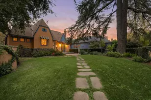 551 Southgate Rd, Sacramento, CA 95815 - Photo 1
