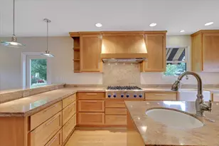 551 Southgate Rd, Sacramento, CA 95815 - Photo 23