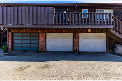 6630 Macarthur Boulevard #8, Oakland, CA 94605 - Photo 17