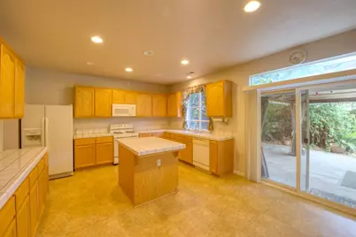 1407 Dylan Creek Drive, Patterson, CA 95363 - Photo 13