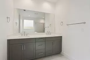 3242 Leo David St, Manteca, CA 95337 - Photo 17