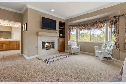 9085 Hangar Way, Fair Oaks, CA 95628 - Photo 27