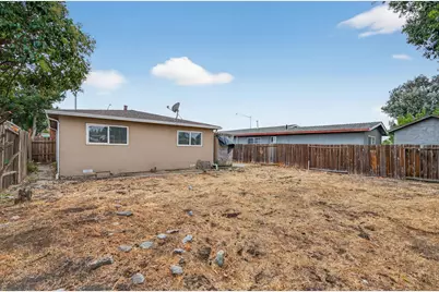 48 W Leland Road, Pittsburg, CA 94565 - Photo 25