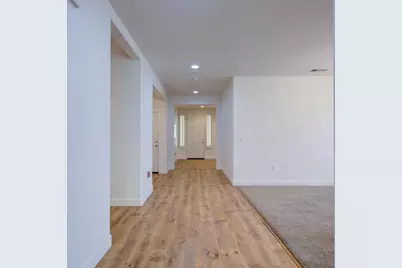 21100 Varietal Court, Patterson, CA 95363 - Photo 5