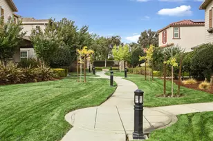 948 S Blake St, Mountain House, CA 95391 - Photo 3