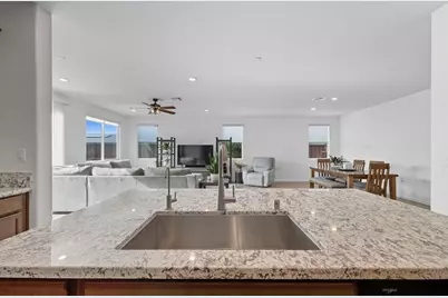 617 Mansfield Drive, Patterson, CA 95363 - Photo 15