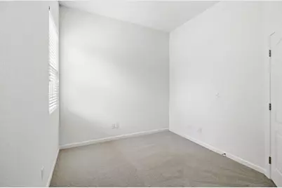 9452 N Kiefer Boulevard, Sacramento, CA 95826 - Photo 25