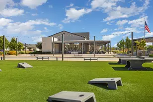 605 Victoria Dr, Manteca, CA 95336 - Photo 37