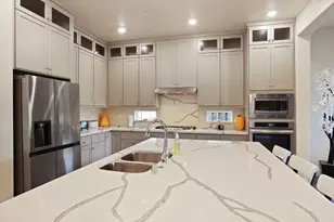 605 Victoria Dr, Manteca, CA 95336 - Photo 11