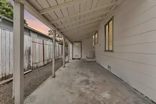 2533 Oxford Way, Stockton, CA 95204 - Photo 25