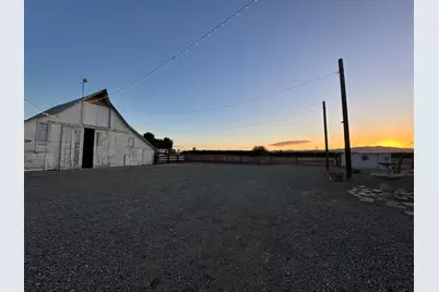 16221 Gustafson Avenue, Patterson, CA 95363 - Photo 69
