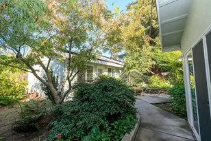 7004 Hillcrest Dr, Modesto, CA 95356 - Photo 51