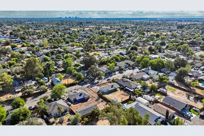 721 Pinedale Avenue, Sacramento, CA 95838 - Photo 59