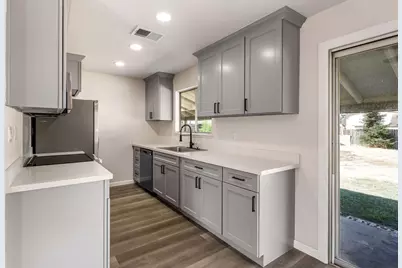 721 Pinedale Avenue, Sacramento, CA 95838 - Photo 15