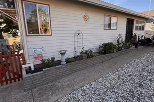 10471 Mariposa Ave, Jackson, CA 95642 - Photo 7