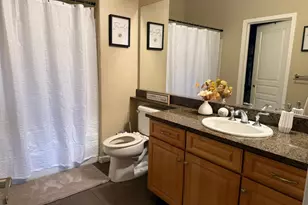 1360 Shady Ln, Turlock, CA 95382 - Photo 7