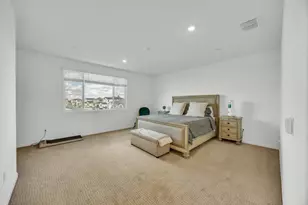 8765 Oldfield Wy, Sacramento, CA 95829 - Photo 33