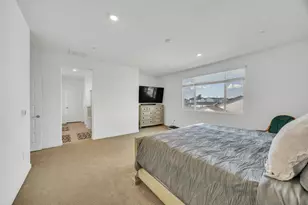 8765 Oldfield Wy, Sacramento, CA 95829 - Photo 35