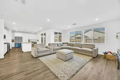 8765 Oldfield Way, Sacramento, CA 95829 - Photo 23