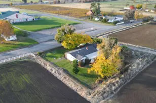 3366 Point Pleasant Rd, Elk Grove, CA 95757 - Photo 57