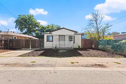 688 Eleanor Avenue, Sacramento, CA 95815 - Photo 1