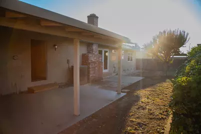 2025 W Vine Street, Lodi, CA 95242 - Photo 17