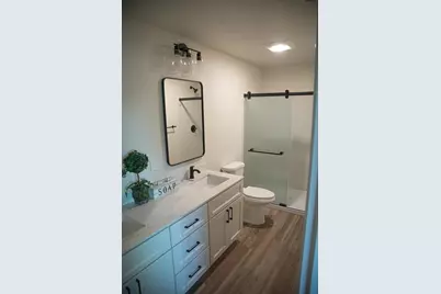 2025 W Vine Street, Lodi, CA 95242 - Photo 15