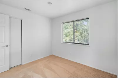 6880 Calvine Road, Sacramento, CA 95823 - Photo 25