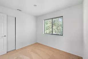 6880 Calvine Rd, Sacramento, CA 95823 - Photo 25