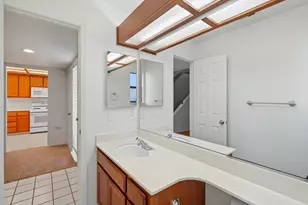 6880 Calvine Rd, Sacramento, CA 95823 - Photo 13