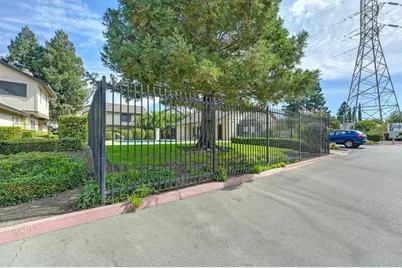 6880 Calvine Road, Sacramento, CA 95823 - Photo 35