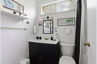 7948 Grandstaff Drive, Sacramento, CA 95823 - Photo 5