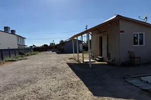 636 Lolita, Mendota, CA 93640 - Photo 3