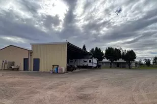 11776 Victory Ave, Oakdale, CA 95361 - Photo 17